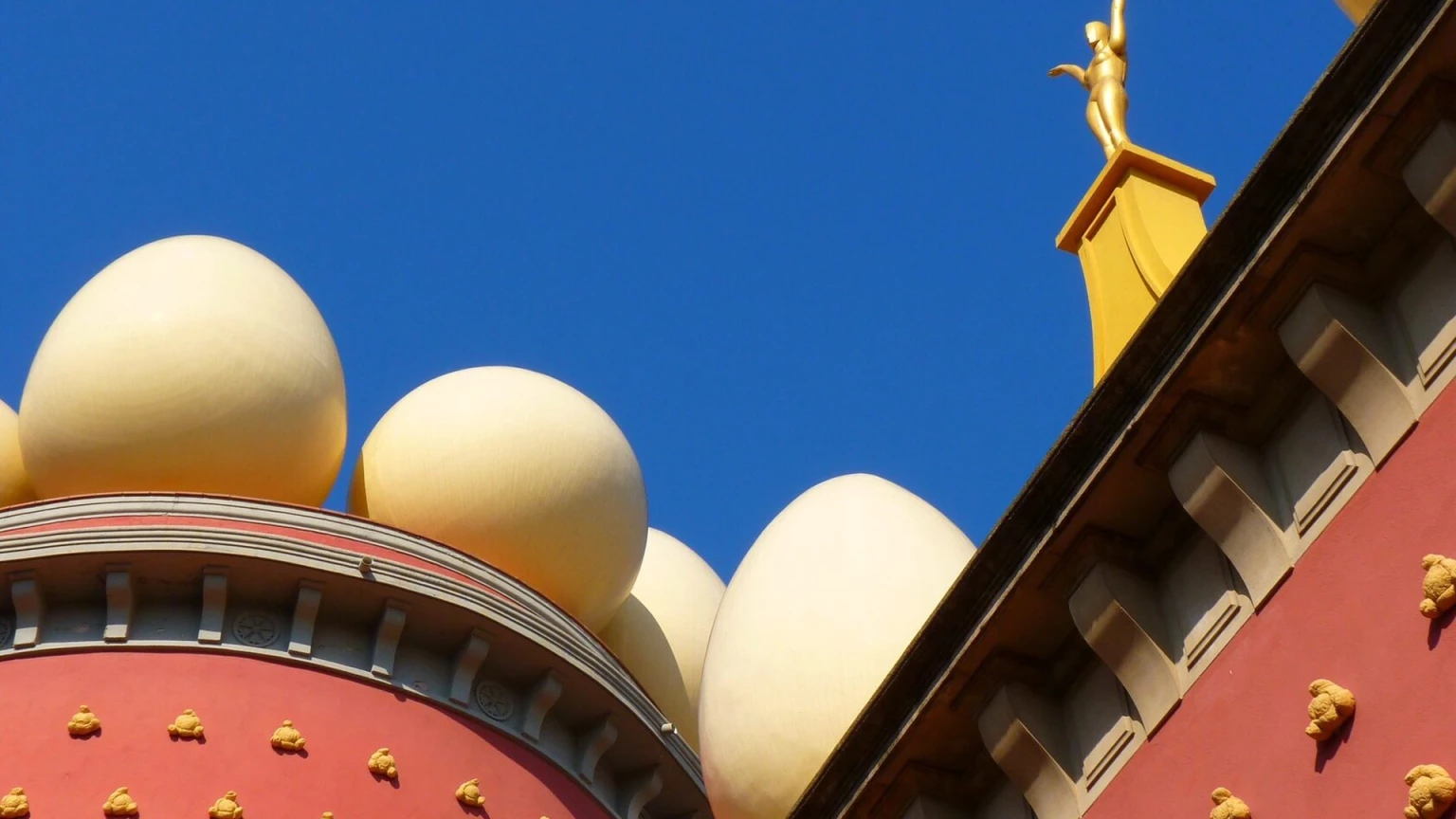 The building of the Theater Museum in Figueres by Salvador Dali