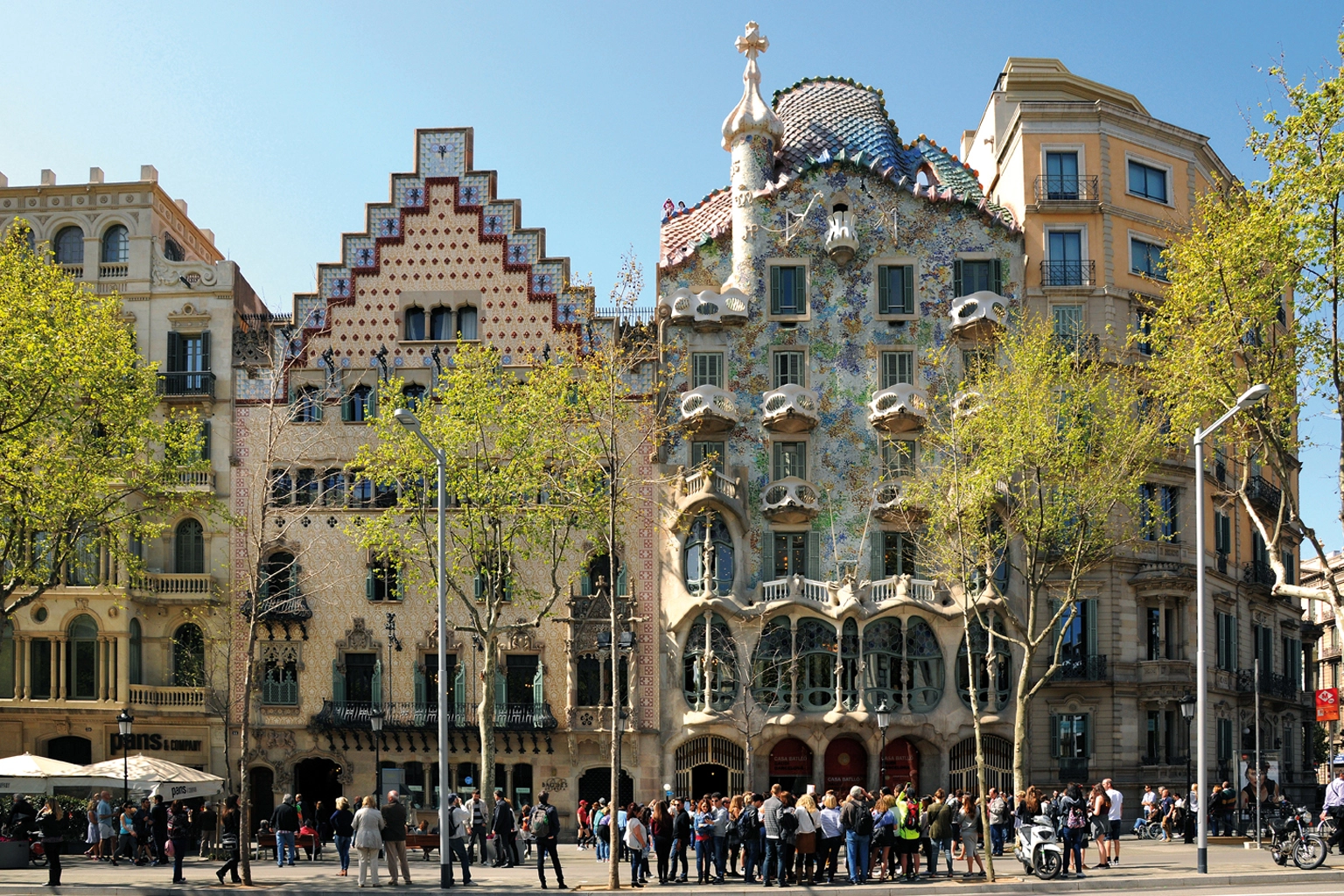 Premium apartments near Gaudí landmarks