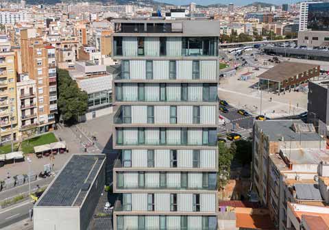 Hotel Cosmo Sants Barcelona apartamentos com receção e vista para a cidade
