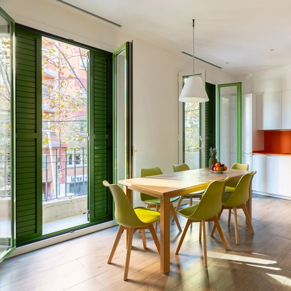 Cosmo Apartments Marina offers bright, stylish, and fully-equipped accommodation in one of Barcelona's most culturally rich yet tranquil areas. Perfect for travelers seeking comfort and convenience, these apartments provide an ideal base to explore the city. All apartments at Cosmo Apartments Marina are thoughtfully designed to offer both style and comfort, making them an excellent choice for your stay in Barcelona. They have either one or two bedrooms and two bathrooms (except the one-bedroom apartment that has one bathroom) and a kitchen set in American style properly integrated with the living room.