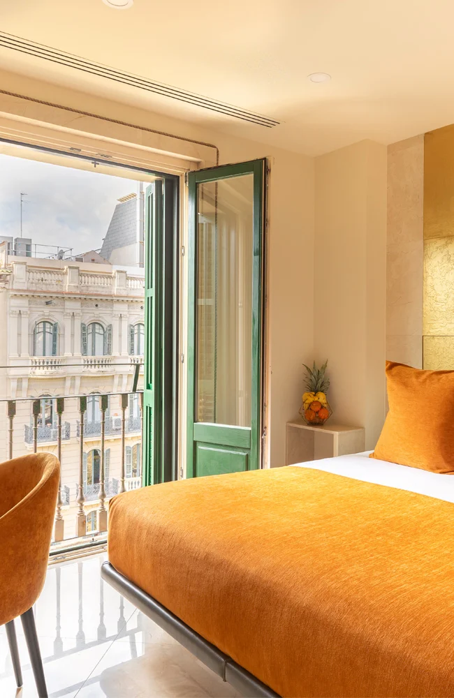 Apartamentos con balcón francés