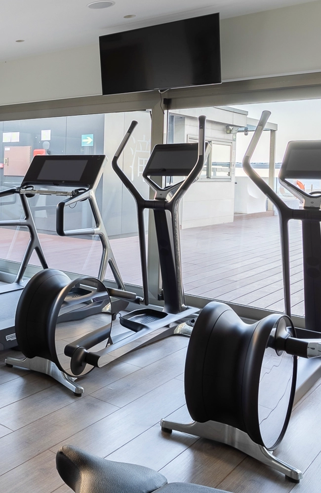 тренажёрный зал zona gym_2